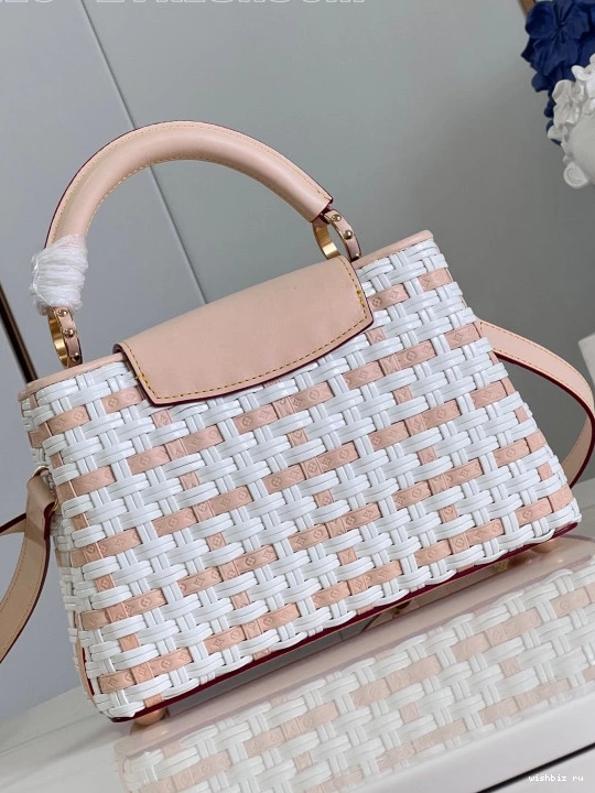 WIS CAPUCINES BB-27*18*9CM LOUIS VUITTON 0120